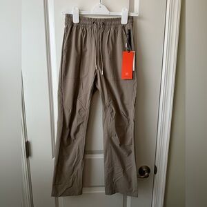 NWT Bearded Goat Women’s Summit Hiking Pants in Moon Rock